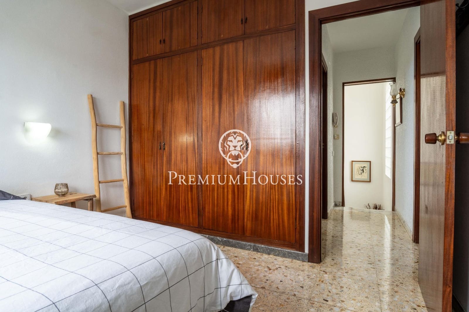 4 bedroom Villa for sale in Vilanova i la Geltru with pool garage - € 858,000 (Ref: 9839536)