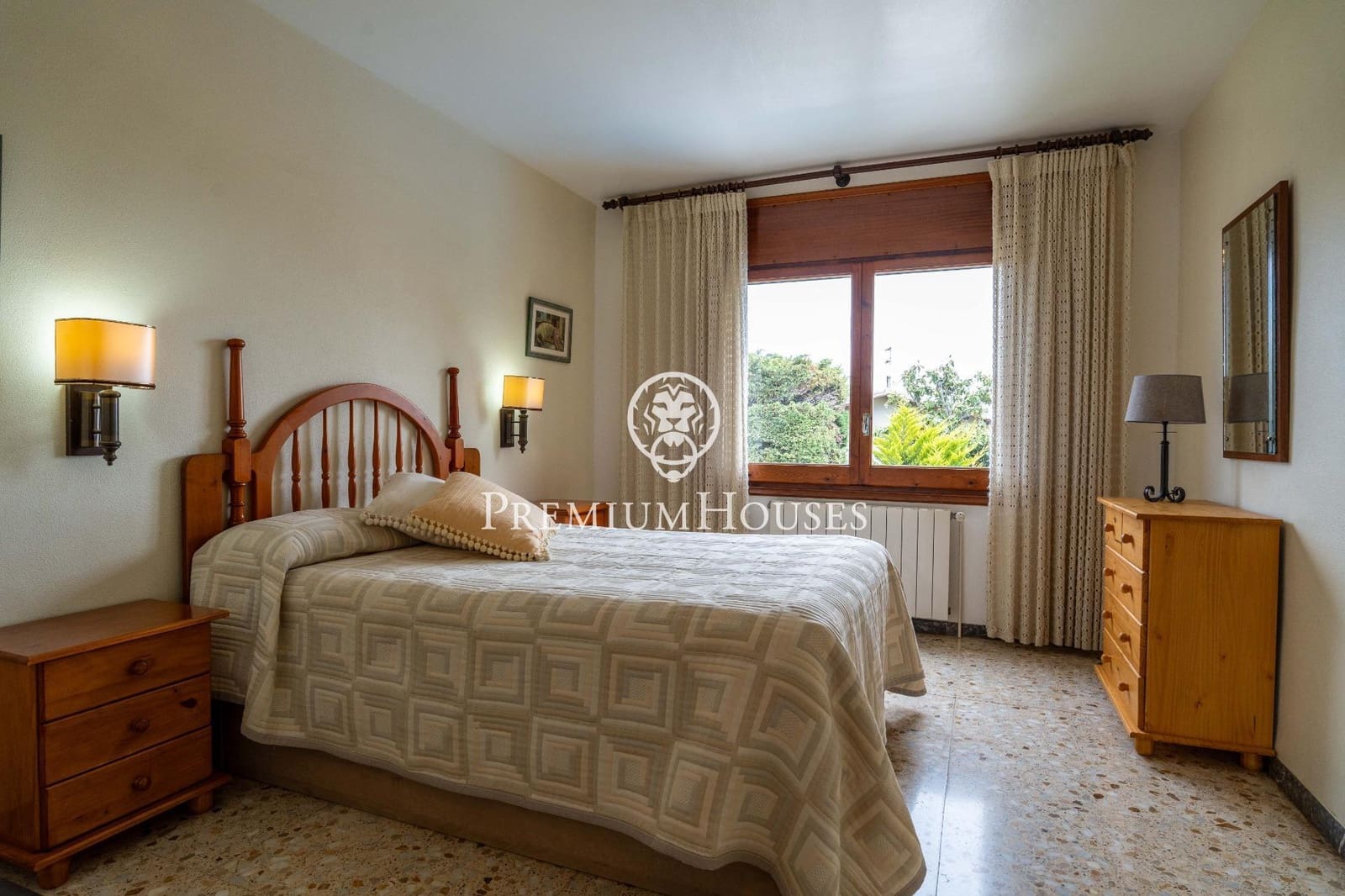 4 bedroom Villa for sale in Vilanova i la Geltru with pool garage - € 858,000 (Ref: 9839536)