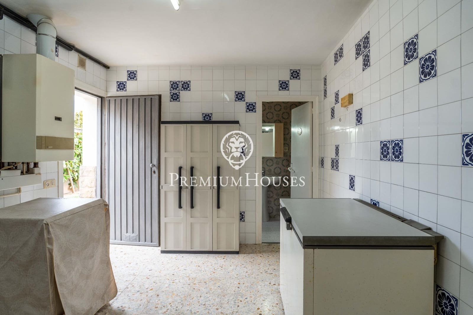 4 bedroom Villa for sale in Vilanova i la Geltru with pool garage - € 858,000 (Ref: 9839536)