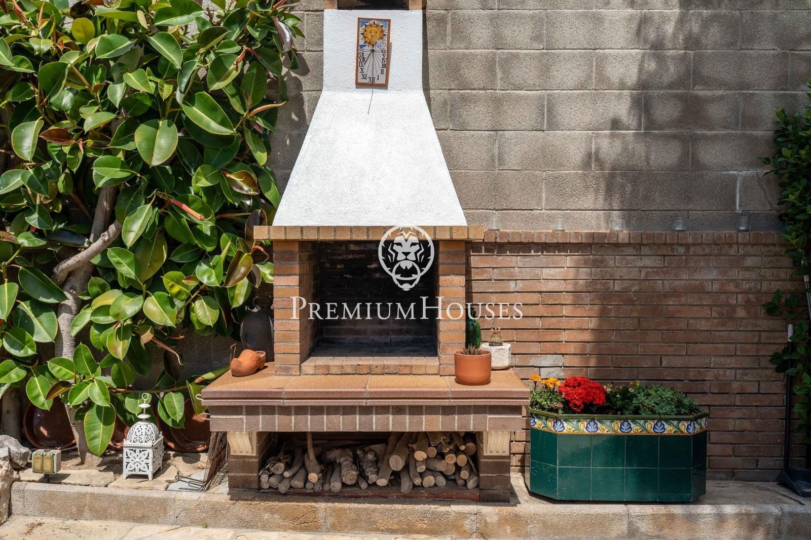 4 bedroom Villa for sale in Vilanova i la Geltru with pool garage - € 858,000 (Ref: 9839536)