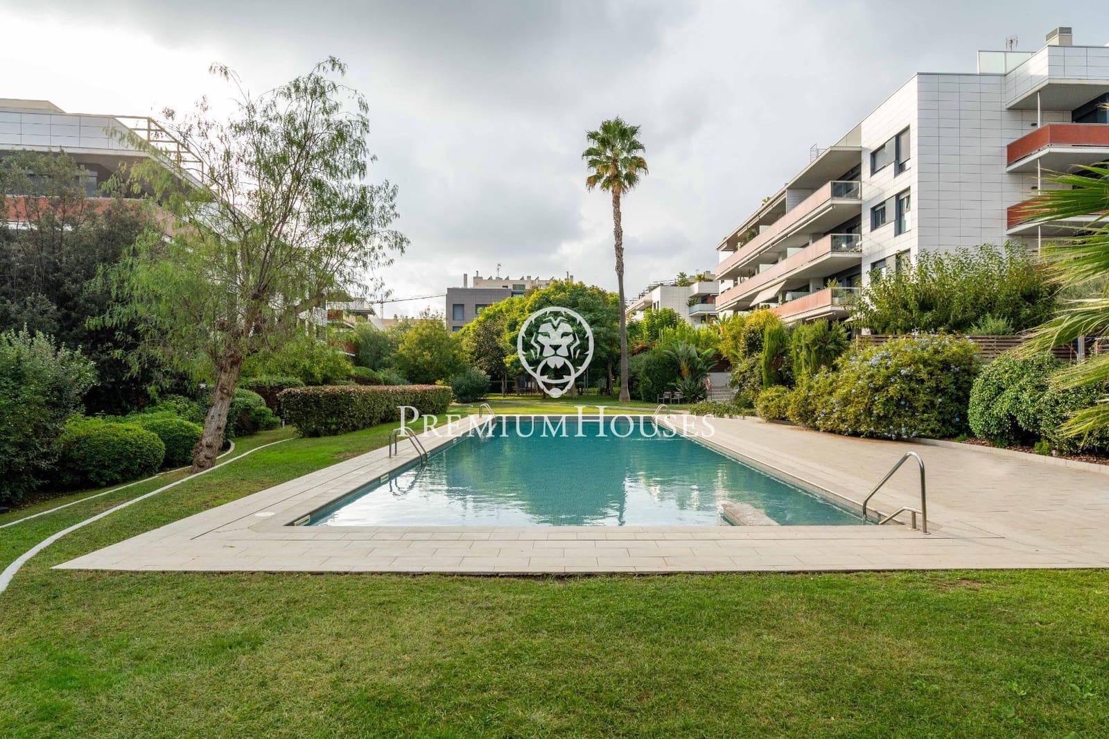 3 bedroom Flat for sale in Sitges with pool - € 750,000 (Ref: 9846651)