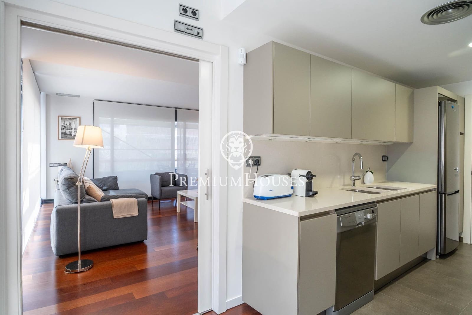 3 bedroom Flat for sale in Sitges with pool - € 750,000 (Ref: 9846651)