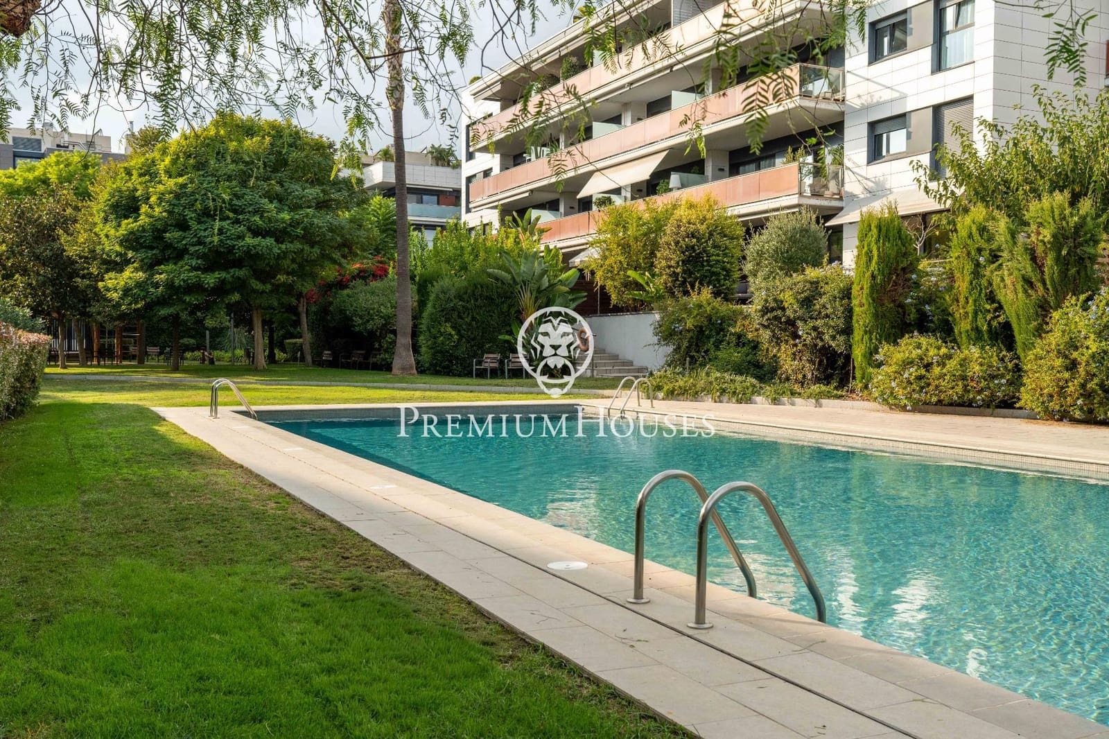 3 bedroom Flat for sale in Sitges with pool - € 750,000 (Ref: 9846651)
