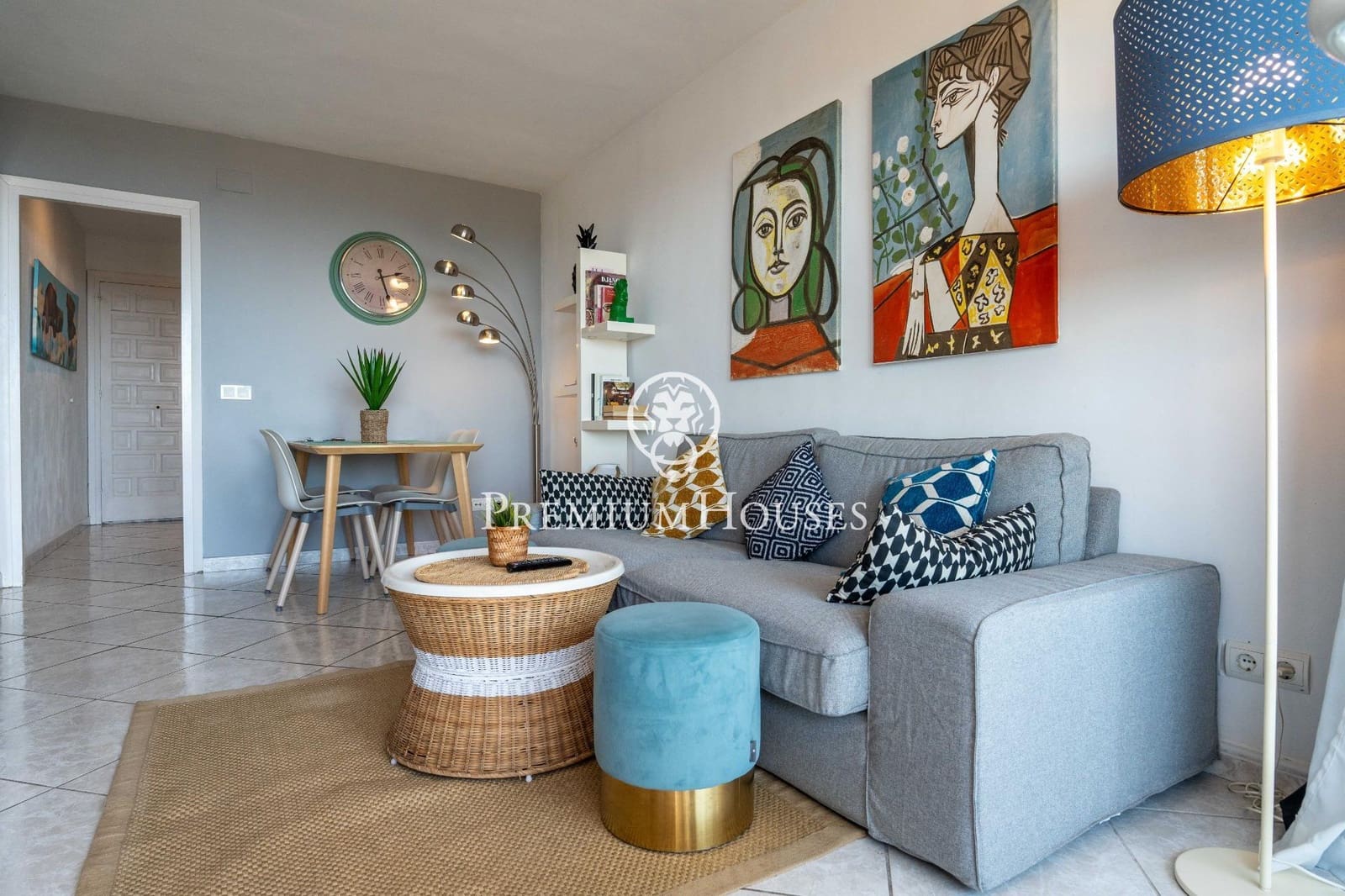 2 bedroom Flat for sale in Sant Pere de Ribes with pool - € 420,000 (Ref: 9849653)