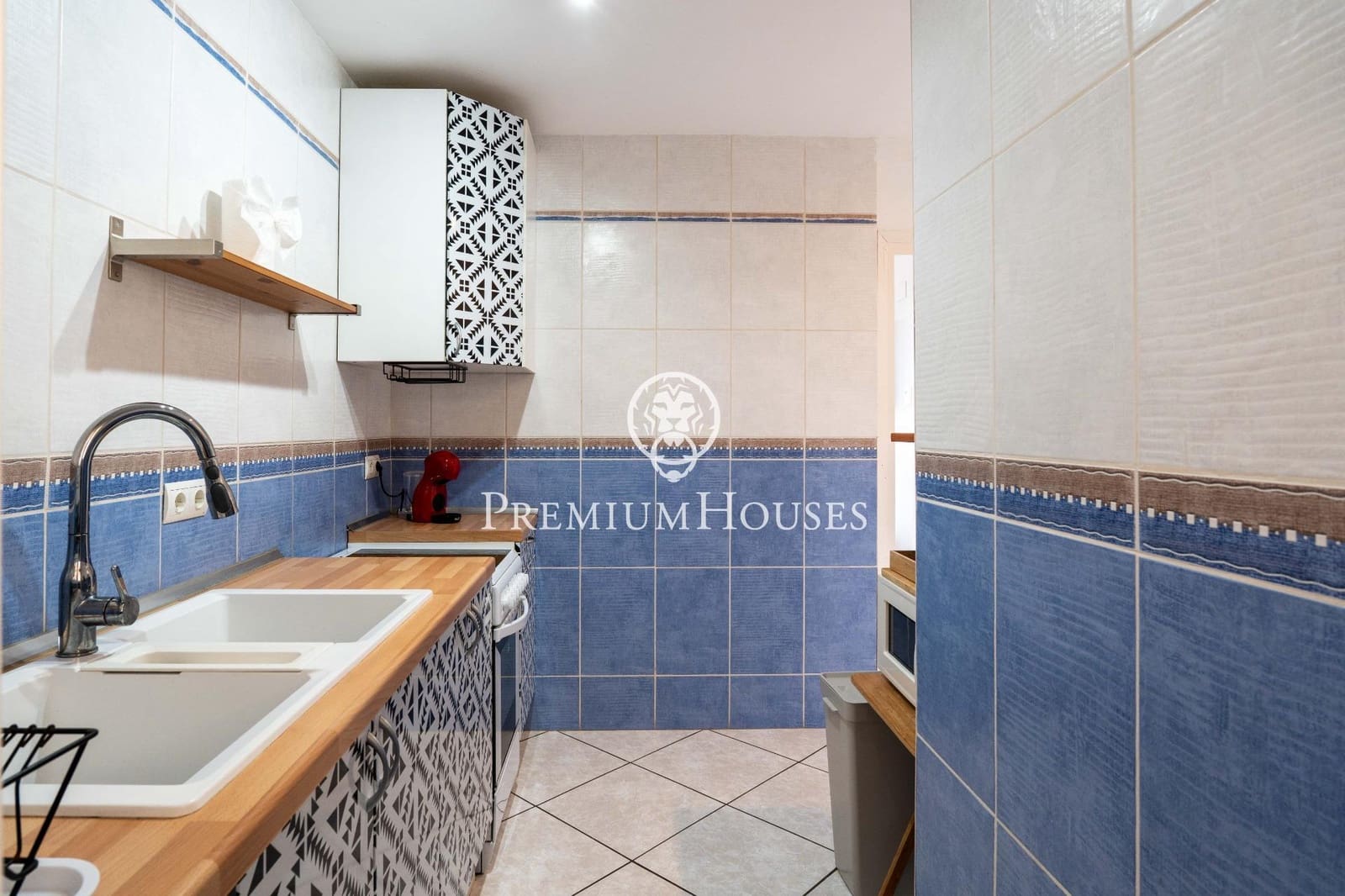 2 bedroom Flat for sale in Sant Pere de Ribes with pool - € 420,000 (Ref: 9849653)