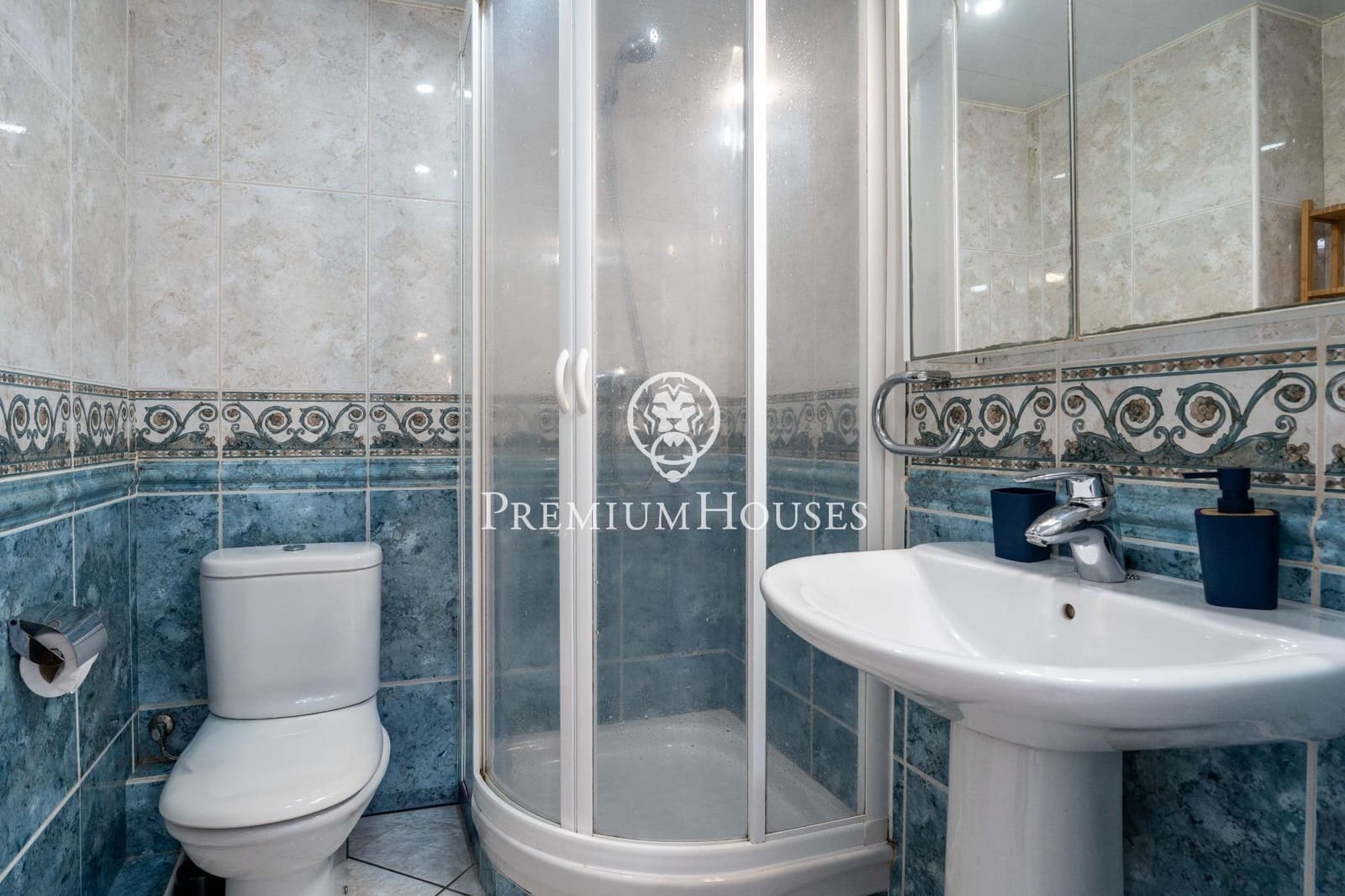 2 bedroom Flat for sale in Sant Pere de Ribes with pool - € 420,000 (Ref: 9849653)