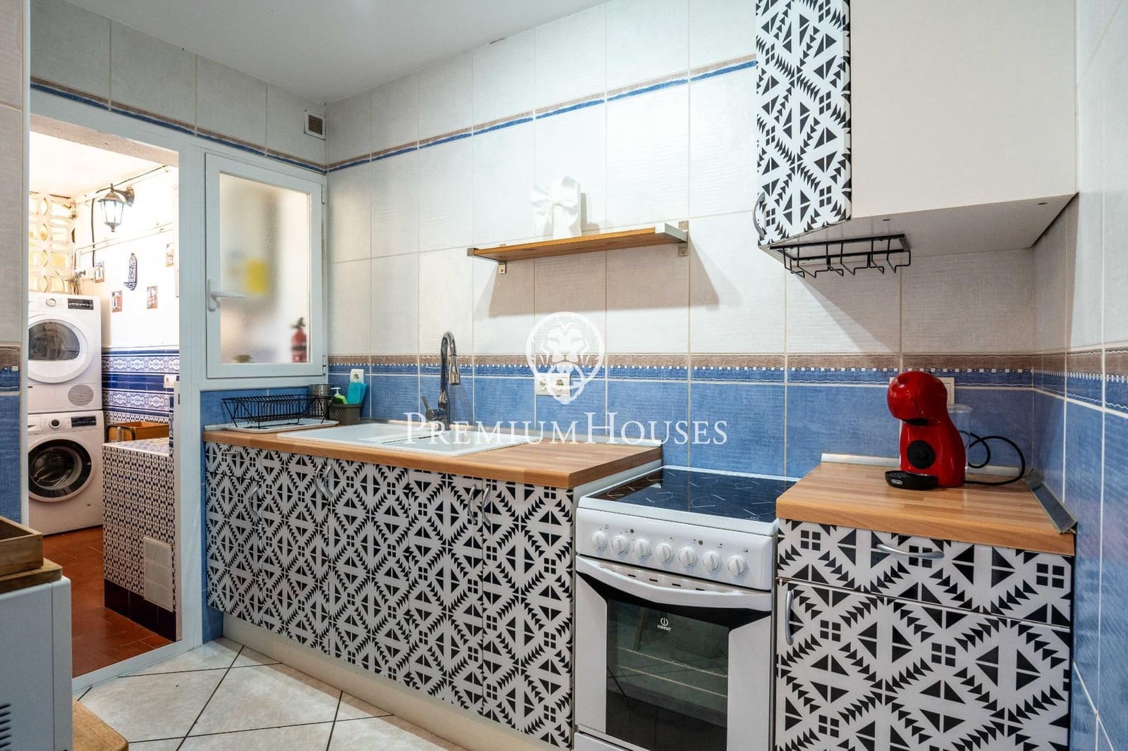 2 bedroom Flat for sale in Sant Pere de Ribes with pool - € 420,000 (Ref: 9849653)