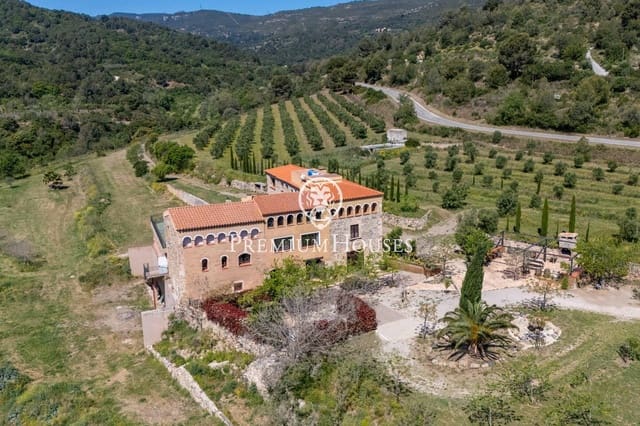 6 soveværelse Finca/Landehus til salg i La Selva del Camp - € 2.900.000 (Ref: 9855701)