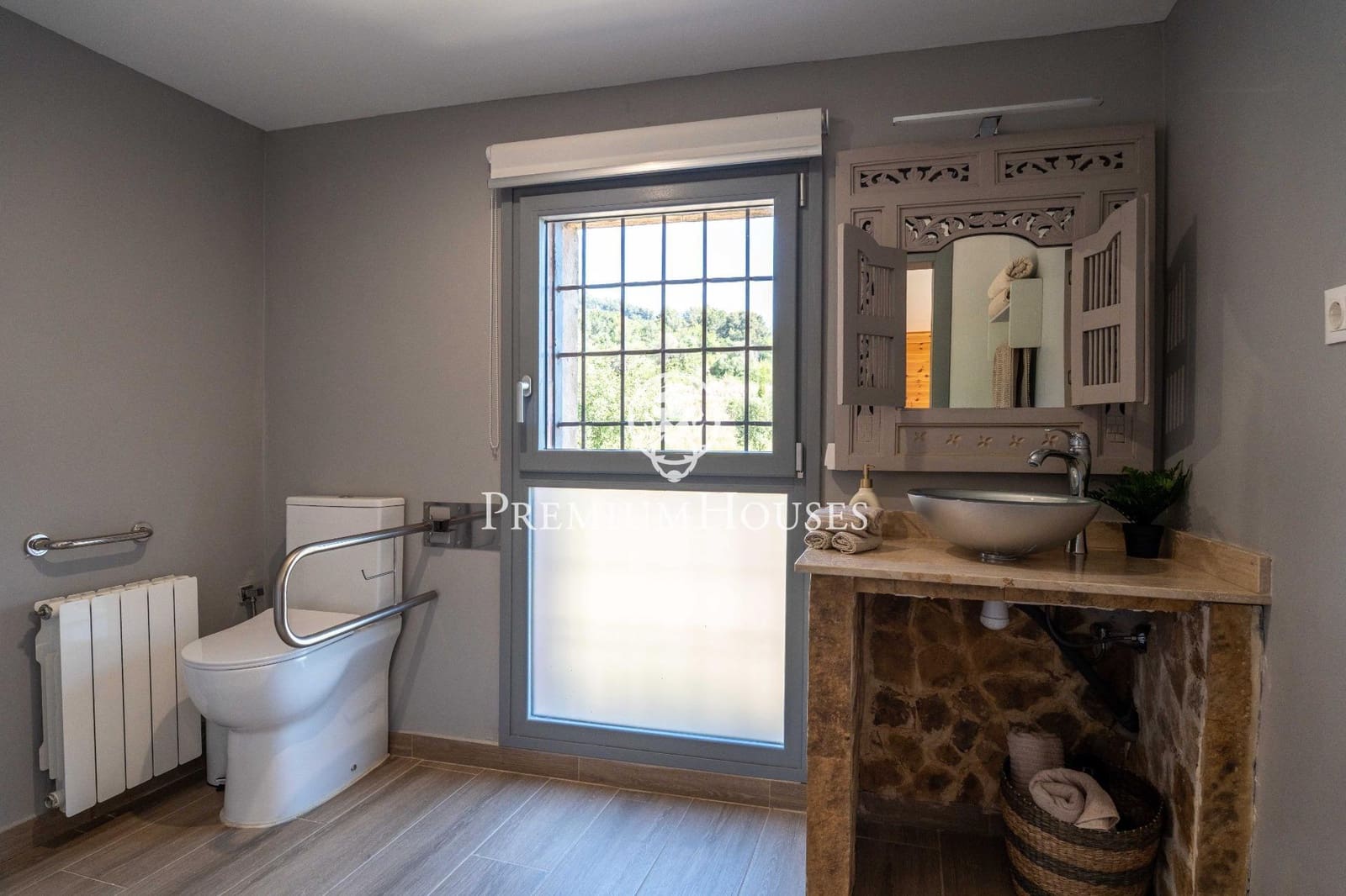 6 bedroom Finca/Country House for sale in La Selva del Camp - € 2,900,000 (Ref: 9855701)