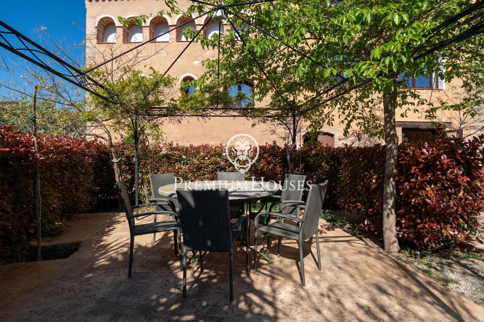 6 bedroom Finca/Country House for sale in La Selva del Camp - € 2,900,000 (Ref: 9855701)