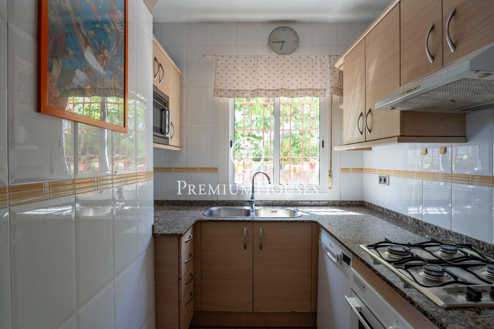 5 bedroom Apartment for sale in Tarragona city with garage - € 780,000 (Ref: 9860891)