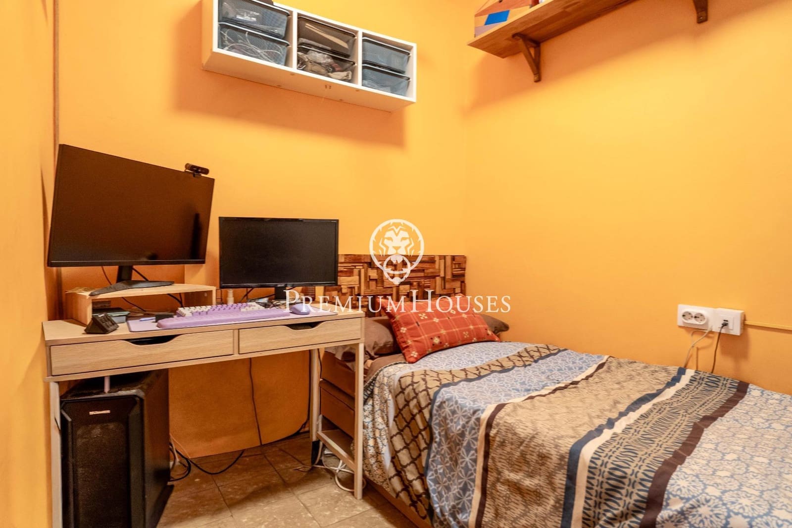 5 bedroom Apartment for sale in Tarragona city with garage - € 780,000 (Ref: 9860891)