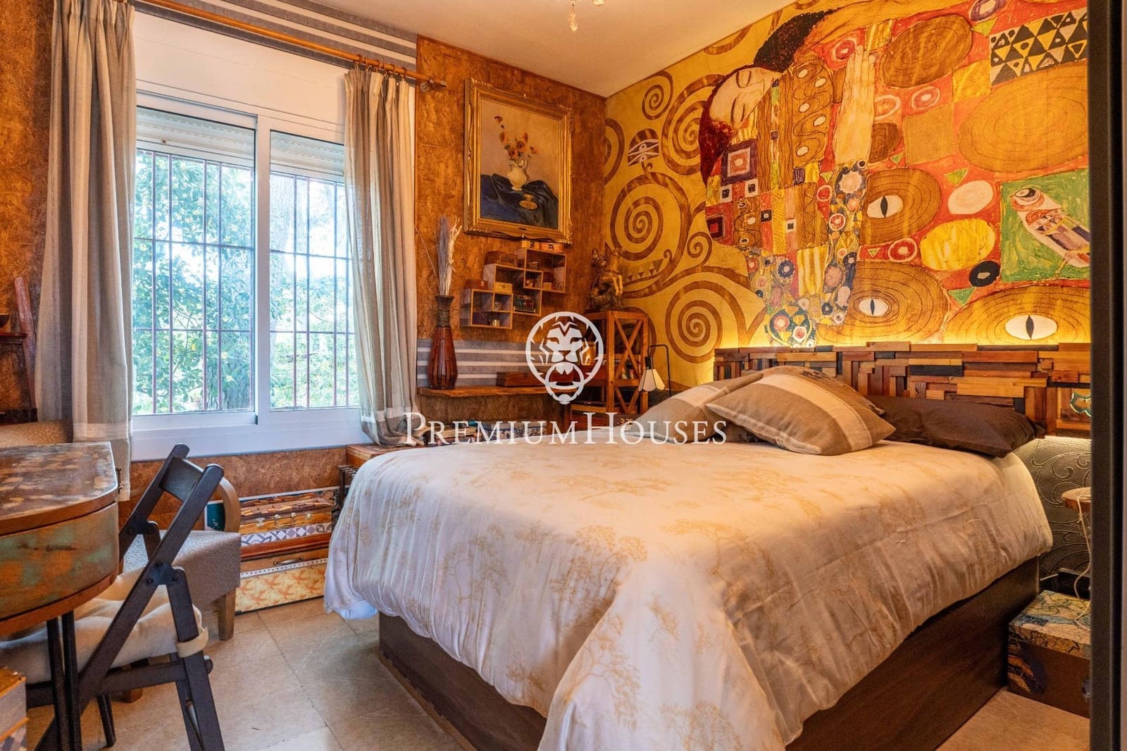 5 bedroom Apartment for sale in Tarragona city with garage - € 780,000 (Ref: 9860891)