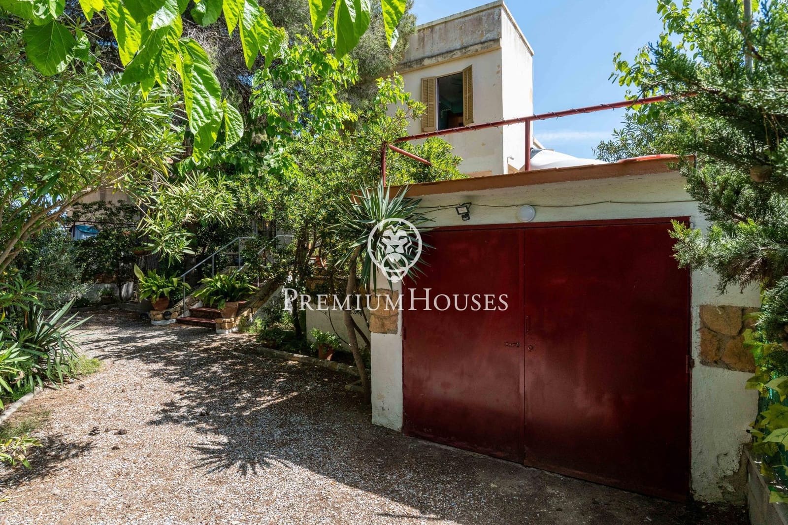 5 bedroom Apartment for sale in Tarragona city with garage - € 780,000 (Ref: 9860891)