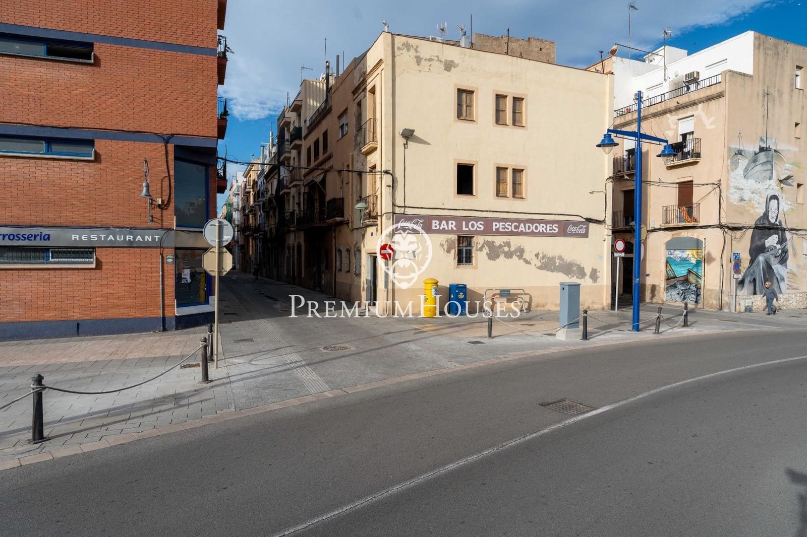Apartment for sale in Tarragona city - € 300,000 (Ref: 9860892)