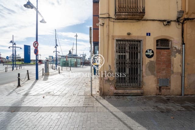 Apartament na sprzedaż w Miasto Tarragona - 300 000 € (Ref: 9860892)