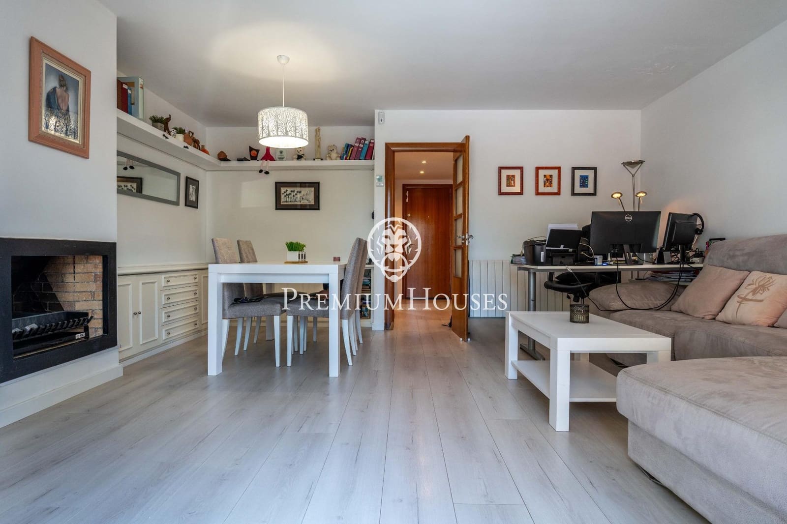 4 soverom Rekkehus til salgs i Sant Pere de Ribes med svømmebasseng garasje - € 629 000 (Ref: 9865396)