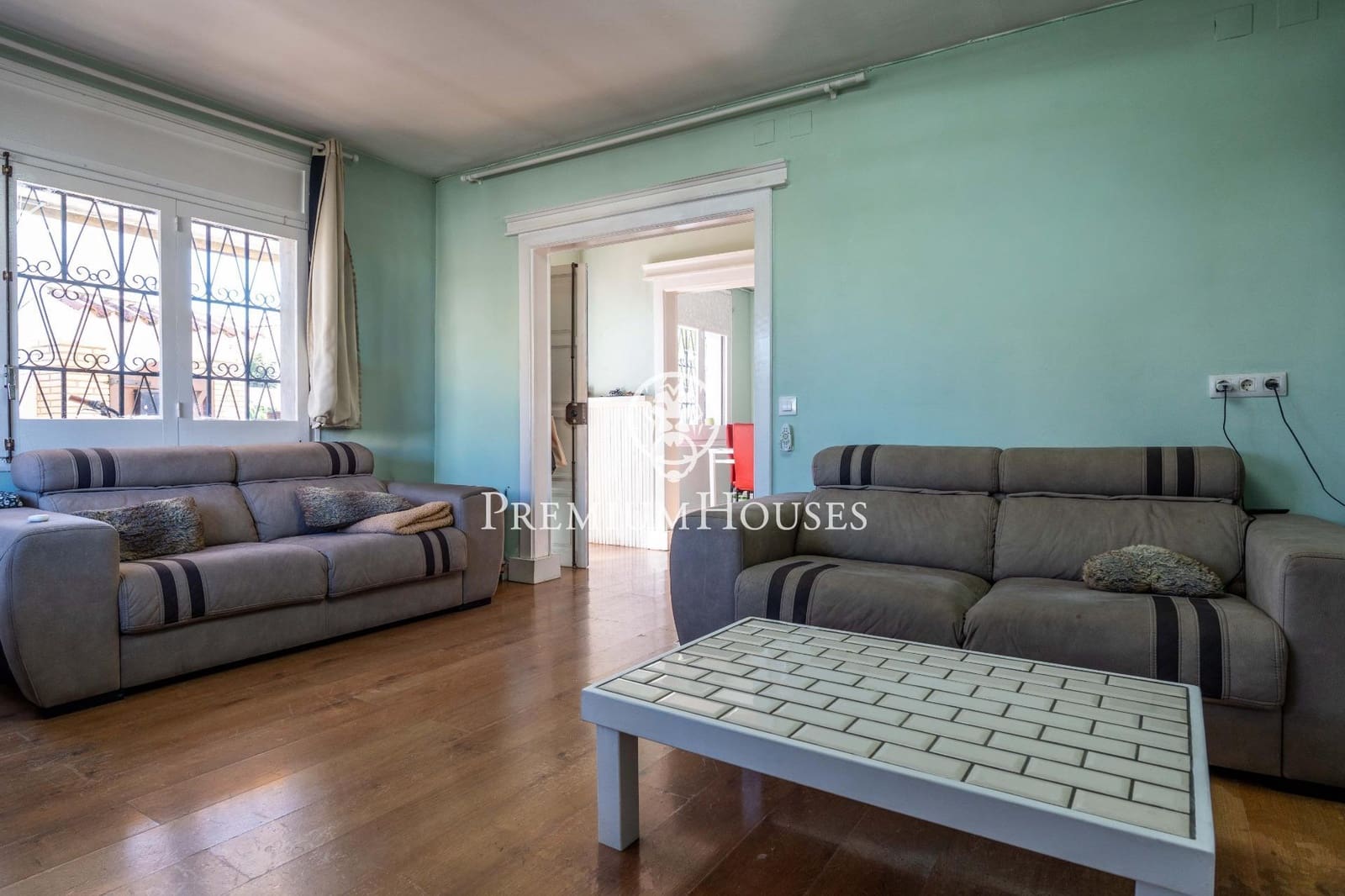3 slaapkamer Villa te koop in Sant Pere de Ribes met garage - € 560.000 (Ref: 9865400)