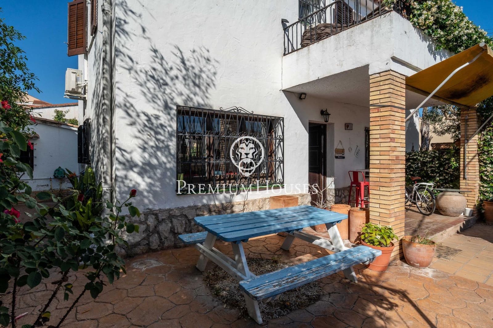 3 slaapkamer Villa te koop in Sant Pere de Ribes met garage - € 560.000 (Ref: 9865400)