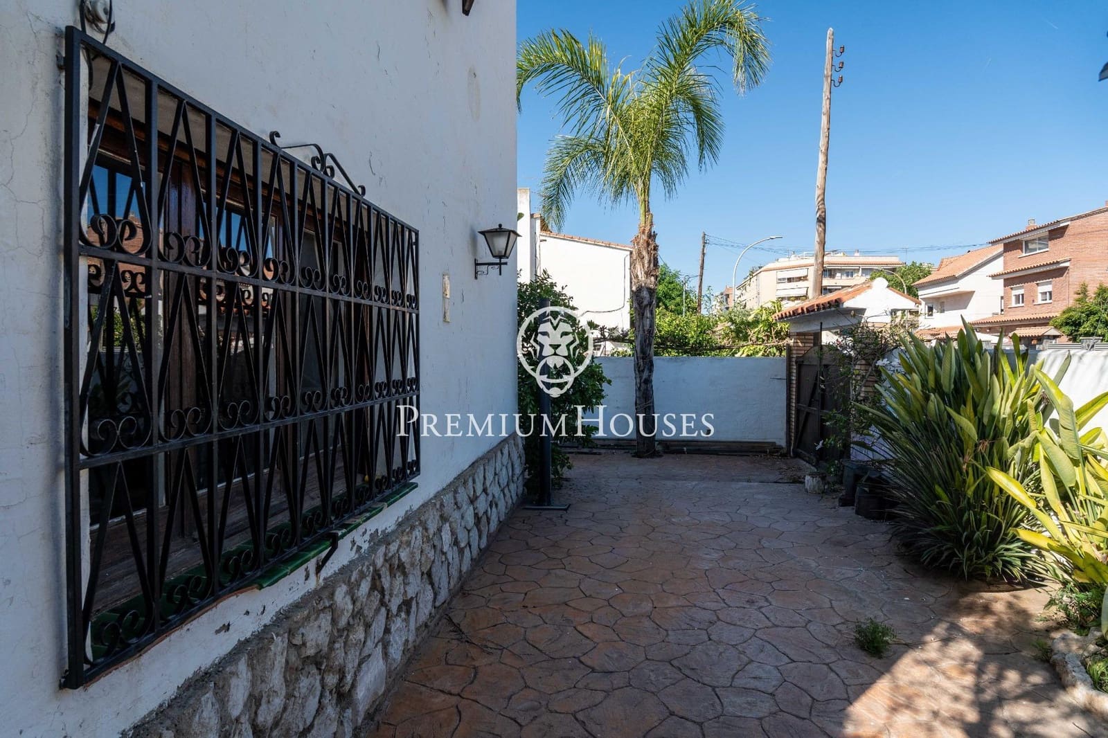 3 slaapkamer Villa te koop in Sant Pere de Ribes met garage - € 560.000 (Ref: 9865400)