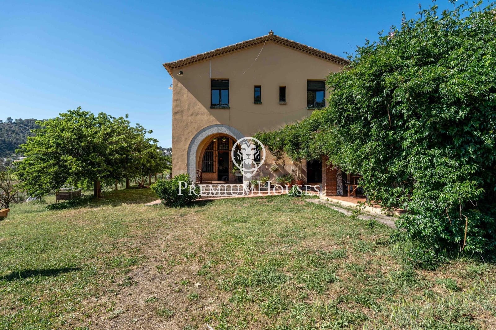 6 bedroom Finca/Country House for sale in Sant Pere de Ribes - € 1,370,000 (Ref: 9867153)