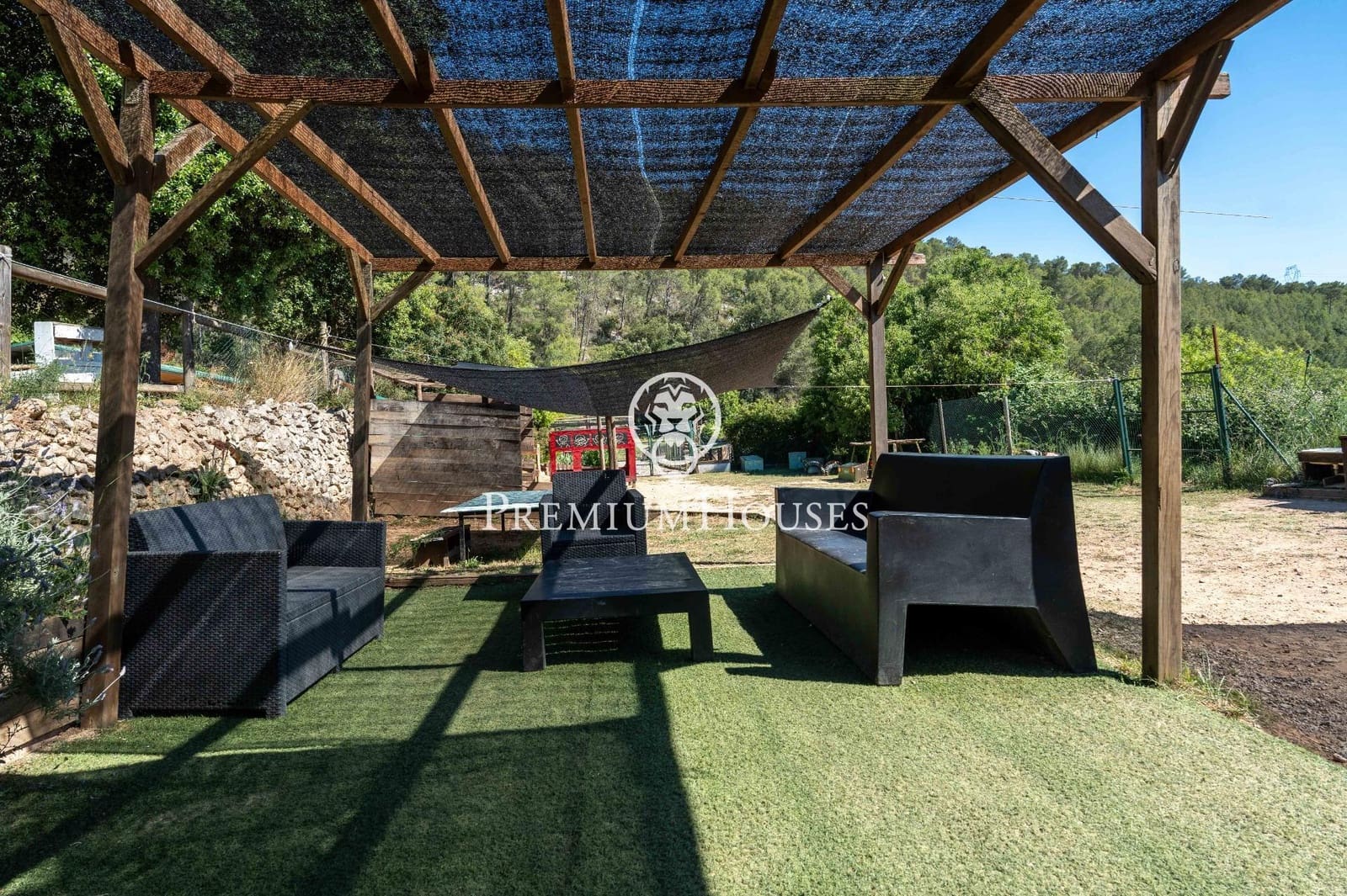 6 bedroom Finca/Country House for sale in Sant Pere de Ribes - € 1,370,000 (Ref: 9867153)