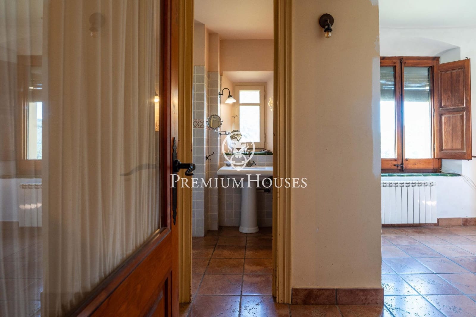 6 bedroom Finca/Country House for sale in Sant Pere de Ribes - € 1,370,000 (Ref: 9867153)