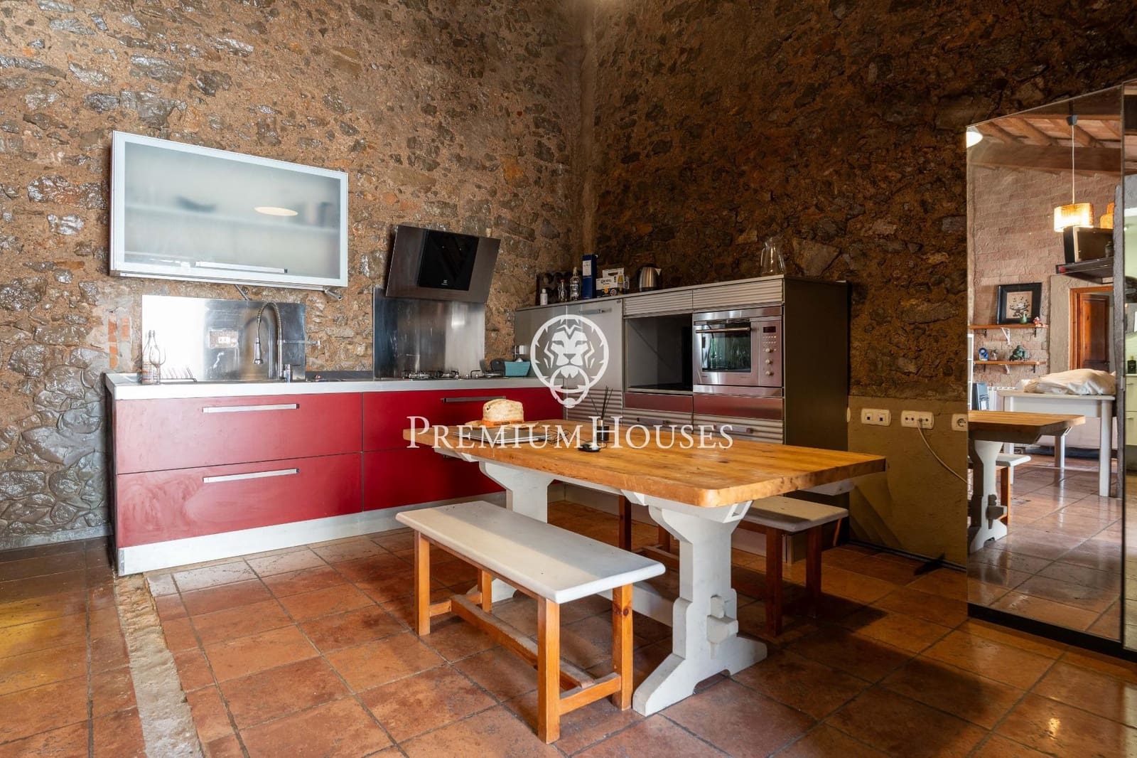 6 bedroom Finca/Country House for sale in Sant Pere de Ribes - € 1,370,000 (Ref: 9867153)