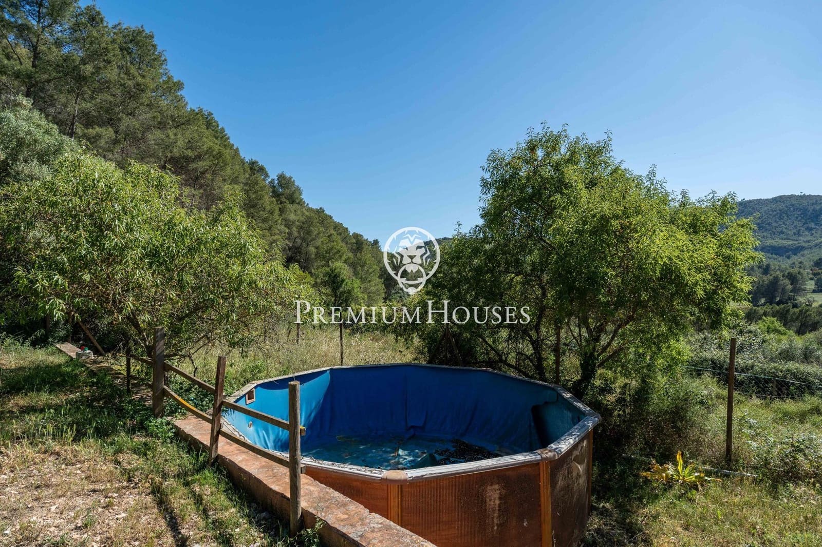 6 bedroom Finca/Country House for sale in Sant Pere de Ribes - € 1,370,000 (Ref: 9867153)