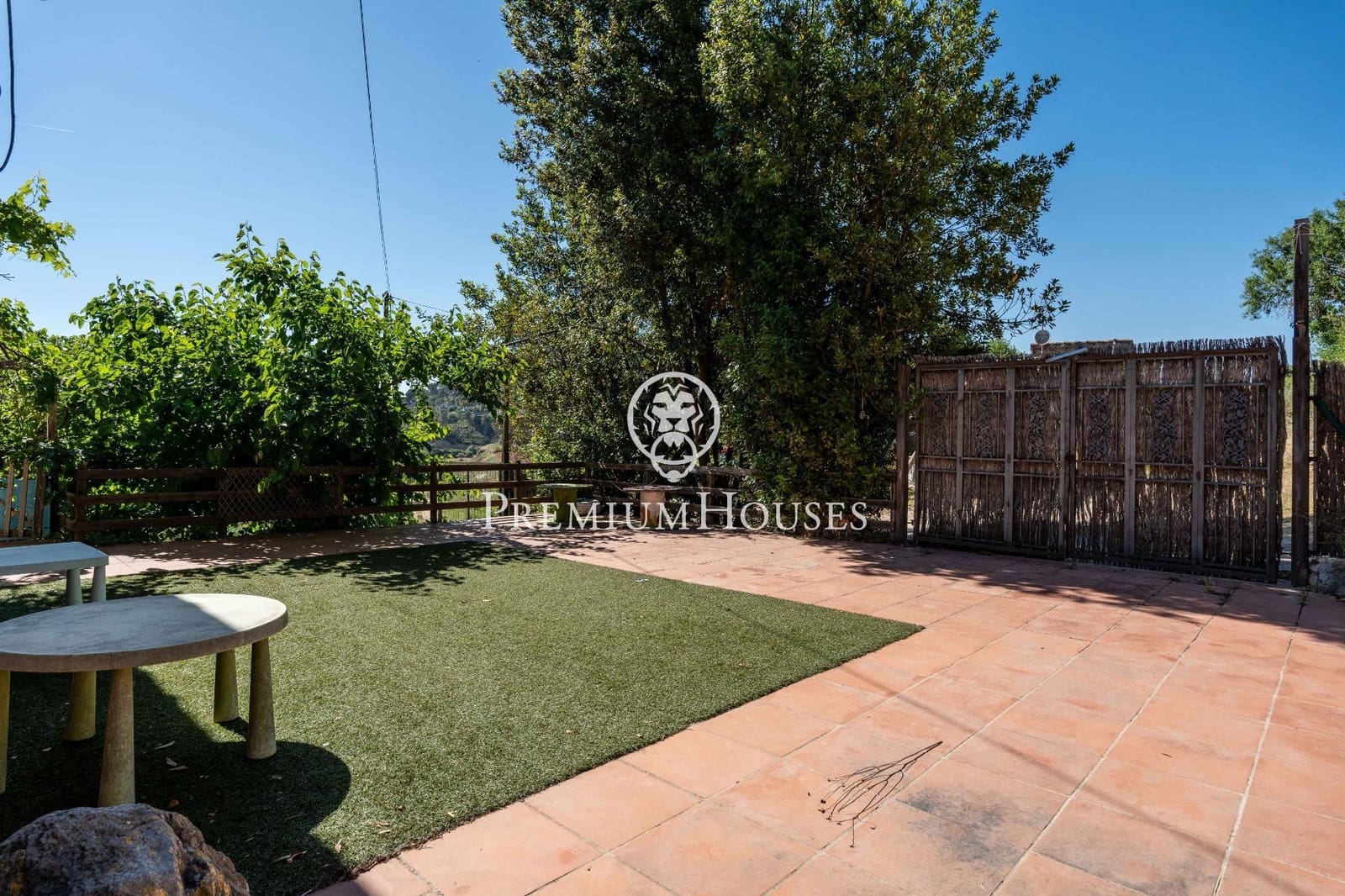 6 bedroom Finca/Country House for sale in Sant Pere de Ribes - € 1,370,000 (Ref: 9867153)