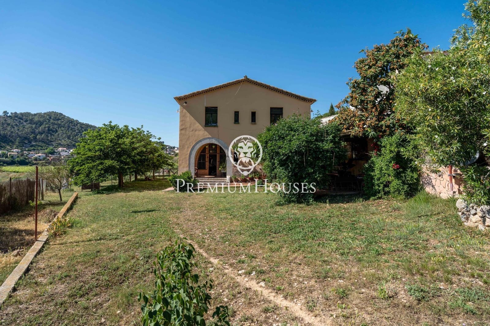6 bedroom Finca/Country House for sale in Sant Pere de Ribes - € 1,370,000 (Ref: 9867153)