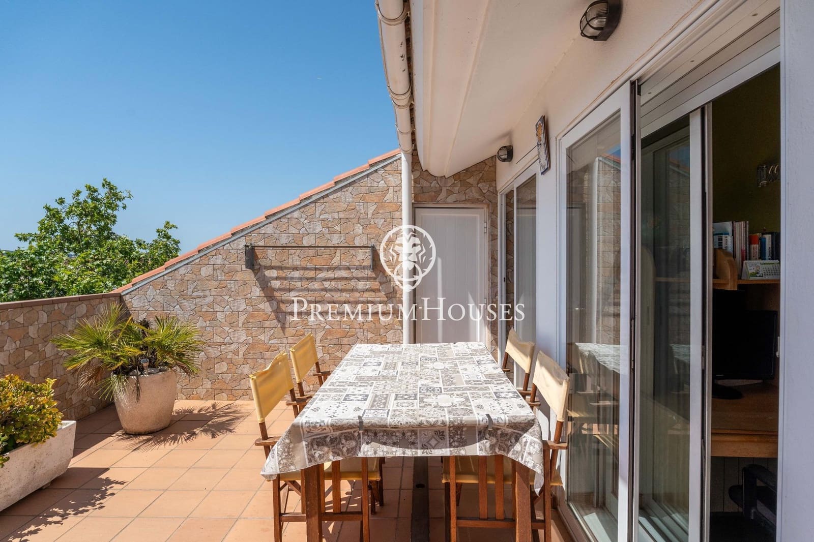 3 soveværelse Penthouse til salg i Sant Pere de Ribes med swimmingpool - € 450.000 (Ref: 9873711)
