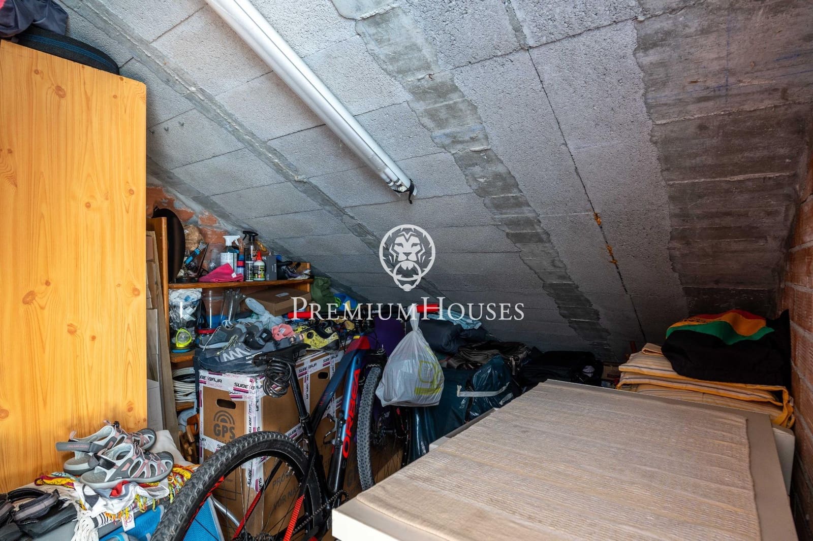 3 soveværelse Penthouse til salg i Sant Pere de Ribes med swimmingpool - € 450.000 (Ref: 9873711)
