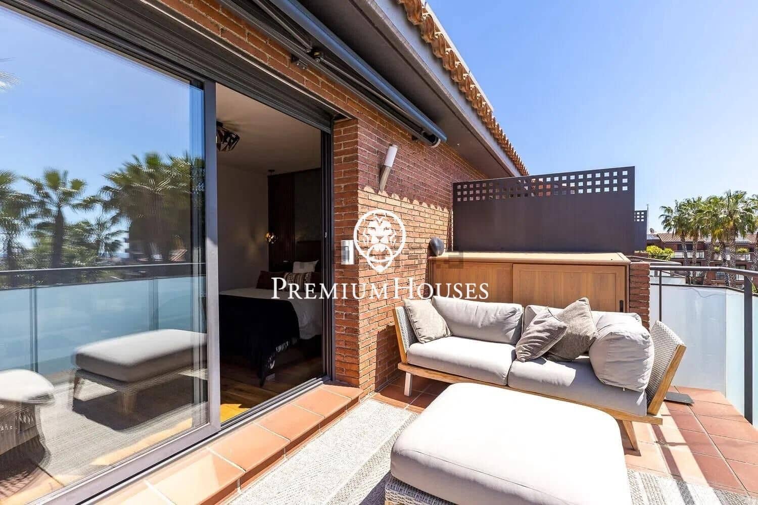 5 soveværelse Rækkehus til salg i Sitges med swimmingpool garage - € 1.495.000 (Ref: 9876640)