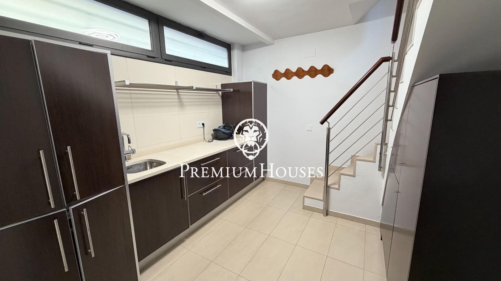 5 soveværelse Rækkehus til salg i Sitges med swimmingpool garage - € 1.495.000 (Ref: 9876640)