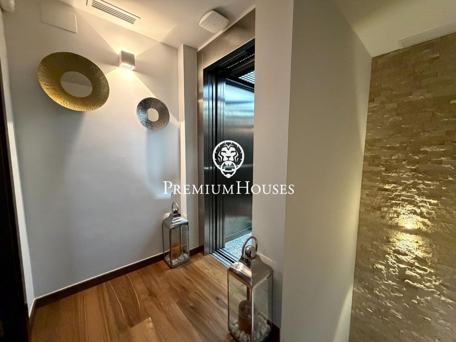 5 soveværelse Rækkehus til salg i Sitges med swimmingpool garage - € 1.495.000 (Ref: 9876640)