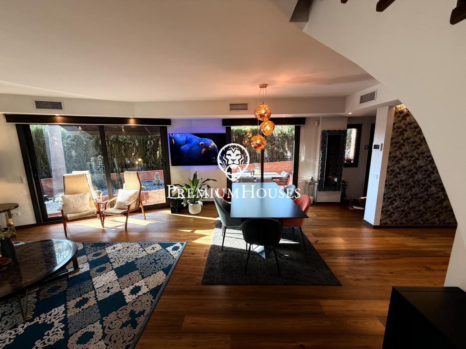5 soveværelse Rækkehus til salg i Sitges med swimmingpool garage - € 1.495.000 (Ref: 9876640)