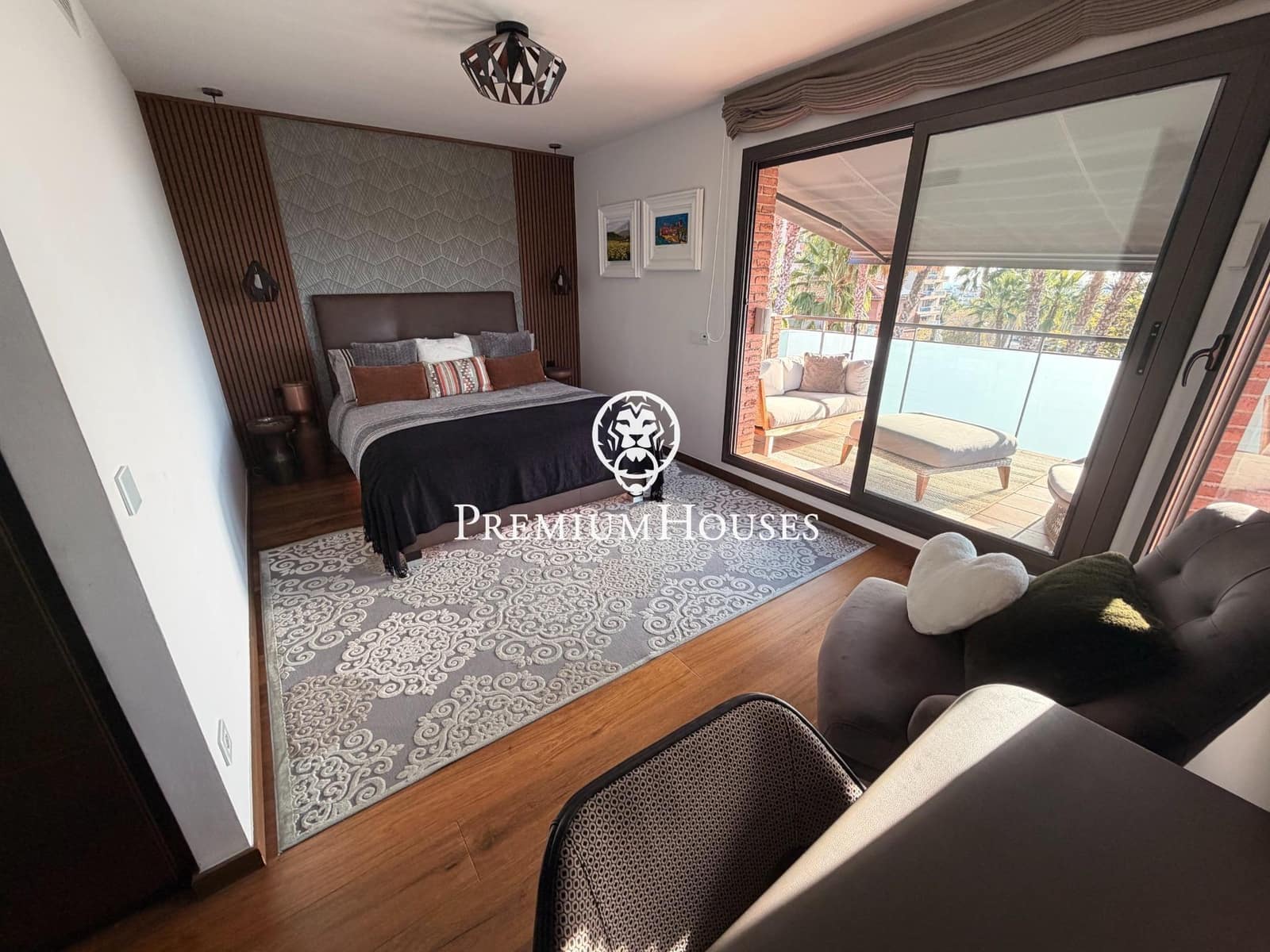 5 soveværelse Rækkehus til salg i Sitges med swimmingpool garage - € 1.495.000 (Ref: 9876640)
