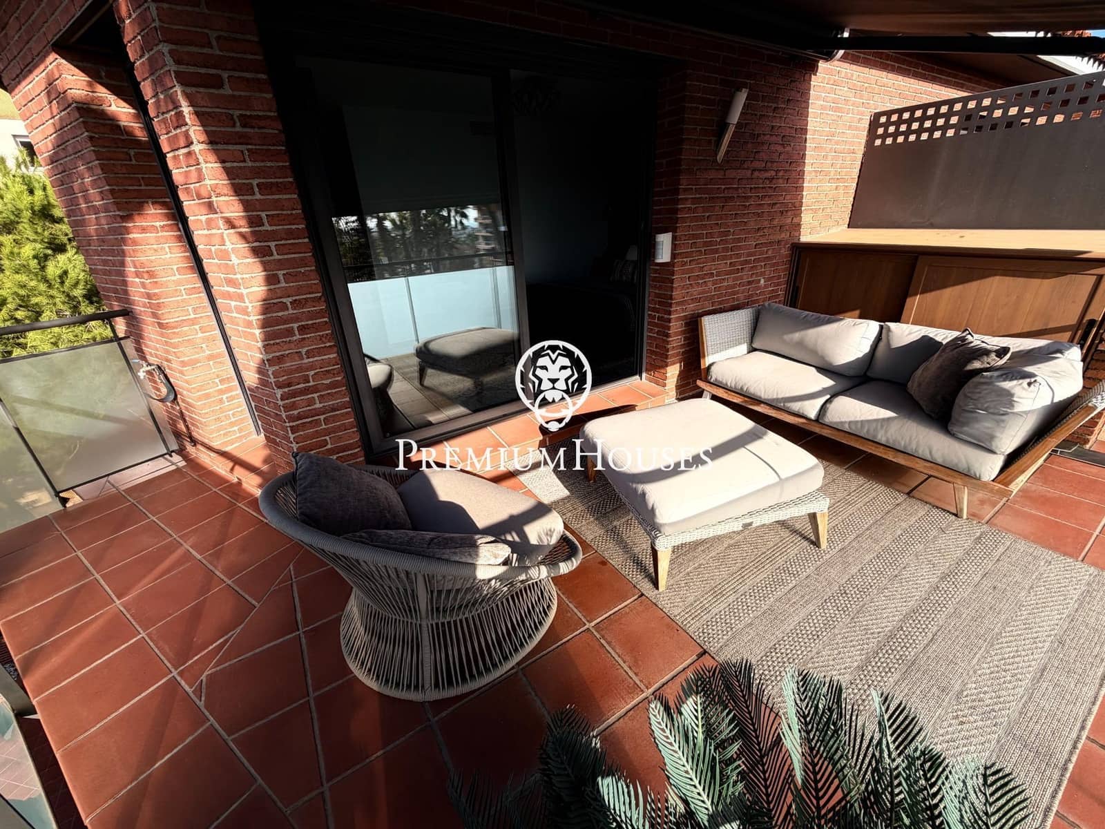 5 soveværelse Rækkehus til salg i Sitges med swimmingpool garage - € 1.495.000 (Ref: 9876640)