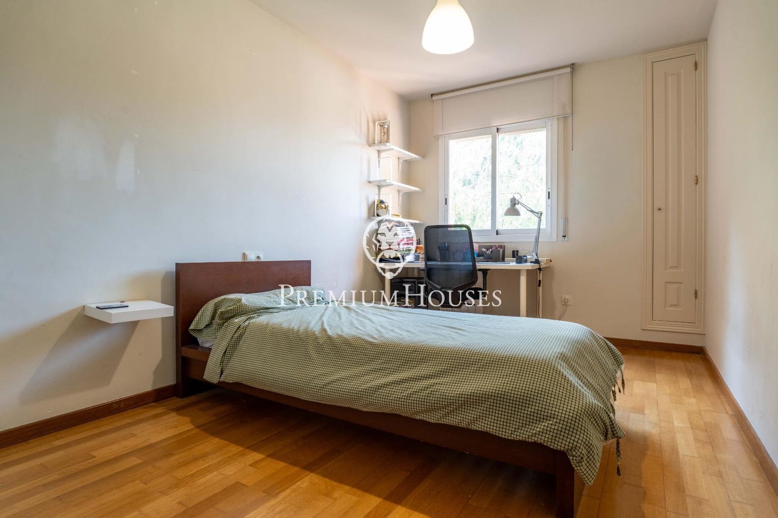 6 slaapkamer Villa te koop in Tarragona stad met zwembad garage - € 625.000 (Ref: 9879033)