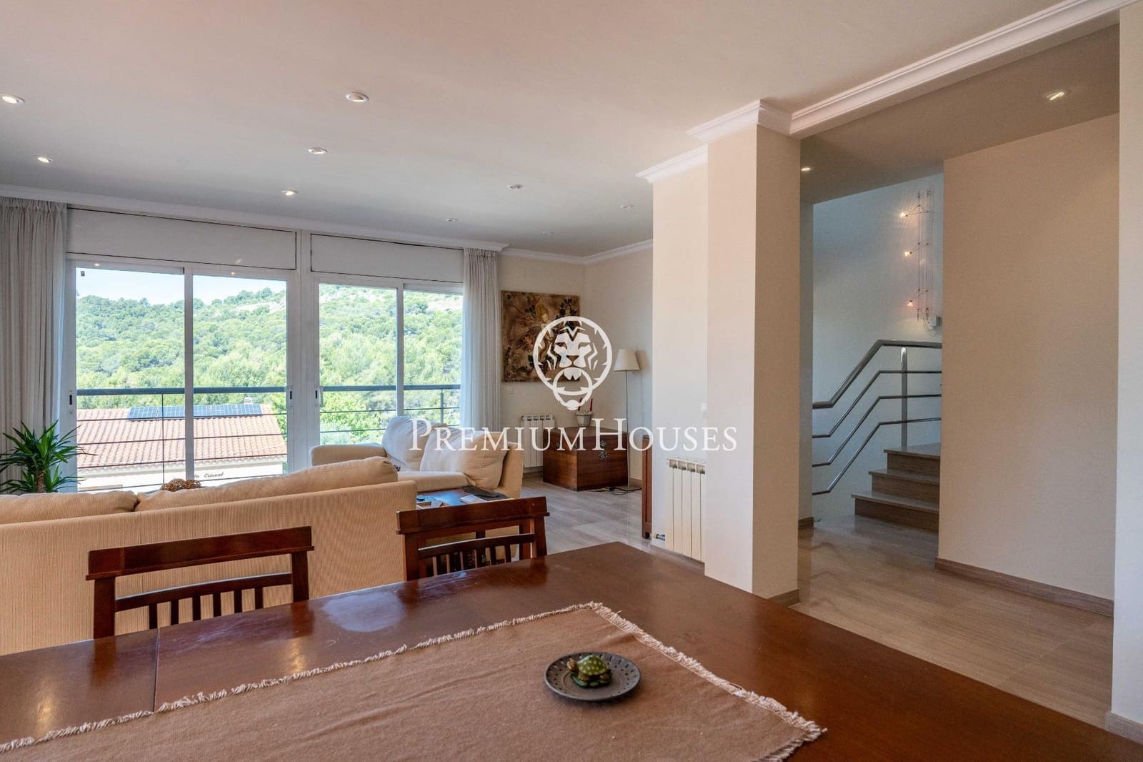6 slaapkamer Villa te koop in Tarragona stad met zwembad garage - € 625.000 (Ref: 9879033)