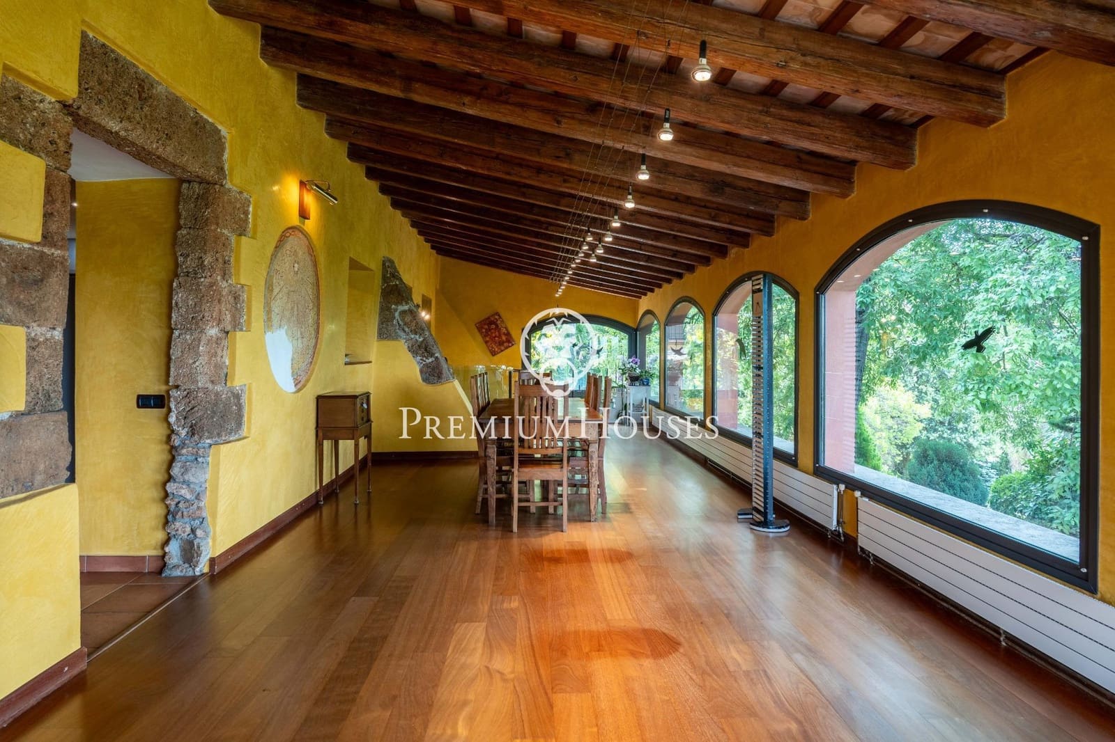 5 quarto Quinta/Casa Rural para venda em Gelida com piscina garagem - 1 600 000 € (Ref: 9882104)