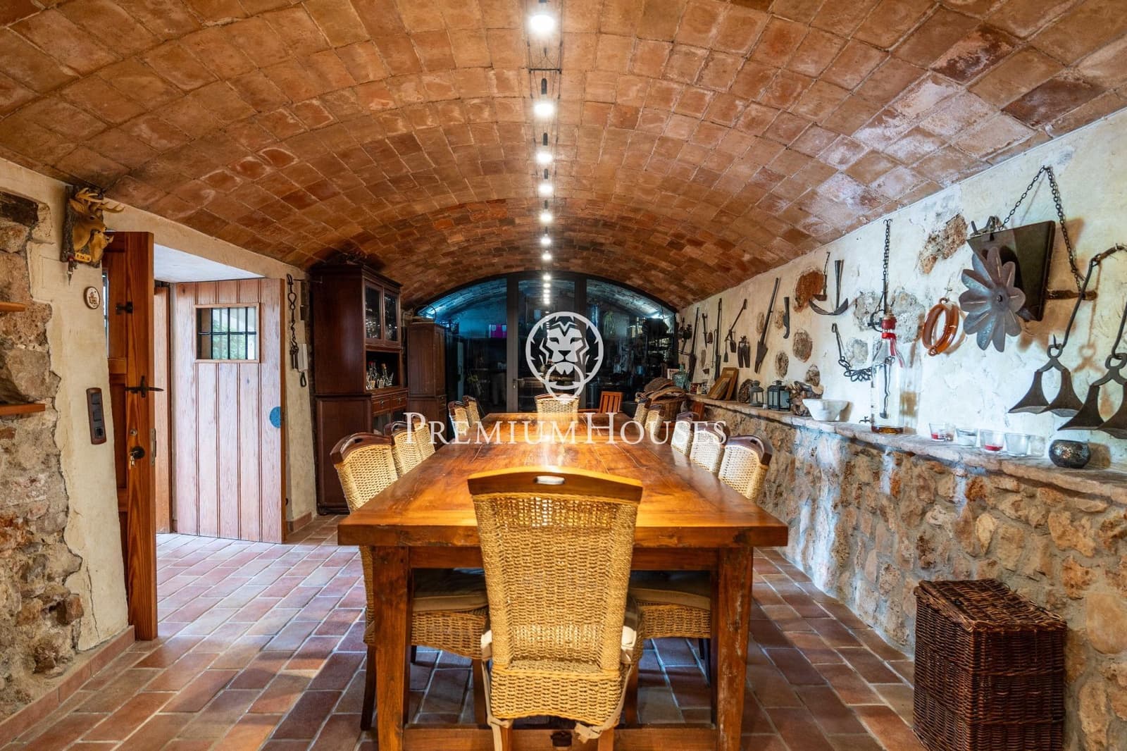 5 quarto Quinta/Casa Rural para venda em Gelida com piscina garagem - 1 600 000 € (Ref: 9882104)