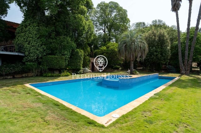 5 quarto Quinta/Casa Rural para venda em Gelida com piscina garagem - 1 600 000 € (Ref: 9882104)