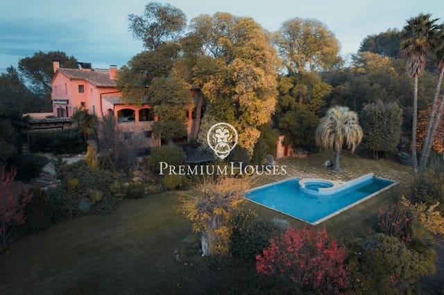 Finca/Casa Rural de 5 habitaciones en Gelida en venta con piscina garaje - 1.600.000 € (Ref: 9882104)