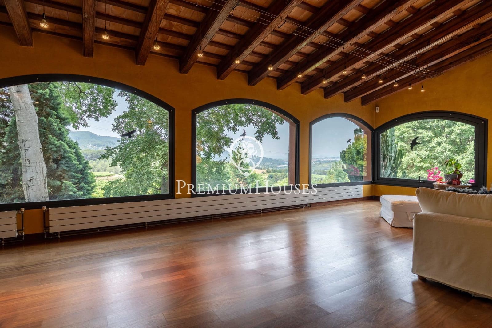 5 bedroom Finca/Country House for sale in Gelida with pool garage - € 1,600,000 (Ref: 9882104)