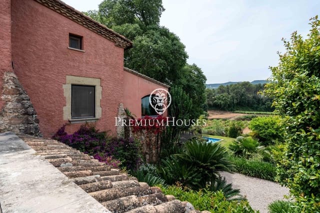 Finca/Casa Rural de 5 habitaciones en Gelida en venta con piscina garaje - 1.600.000 € (Ref: 9882104)