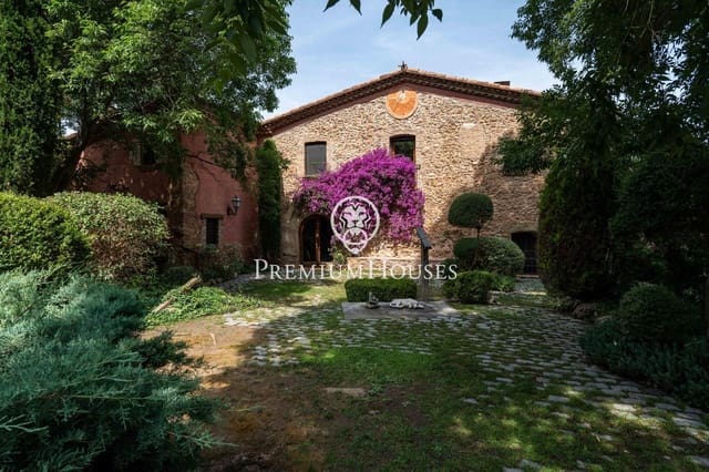 Finca/Casa Rural de 5 habitaciones en Gelida en venta con piscina garaje - 1.600.000 € (Ref: 9882104)