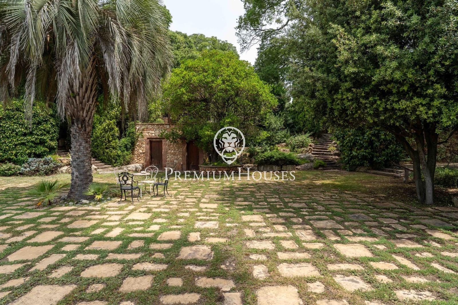 5 bedroom Finca/Country House for sale in Gelida with pool garage - € 1,600,000 (Ref: 9882104)