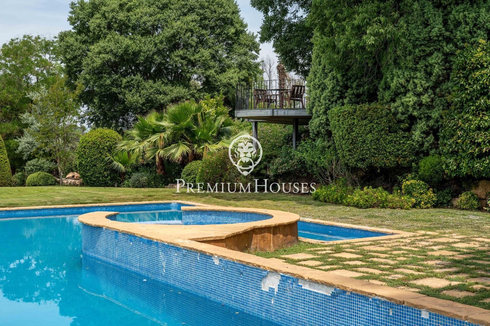5 bedroom Finca/Country House for sale in Gelida with pool garage - € 1,600,000 (Ref: 9882104)